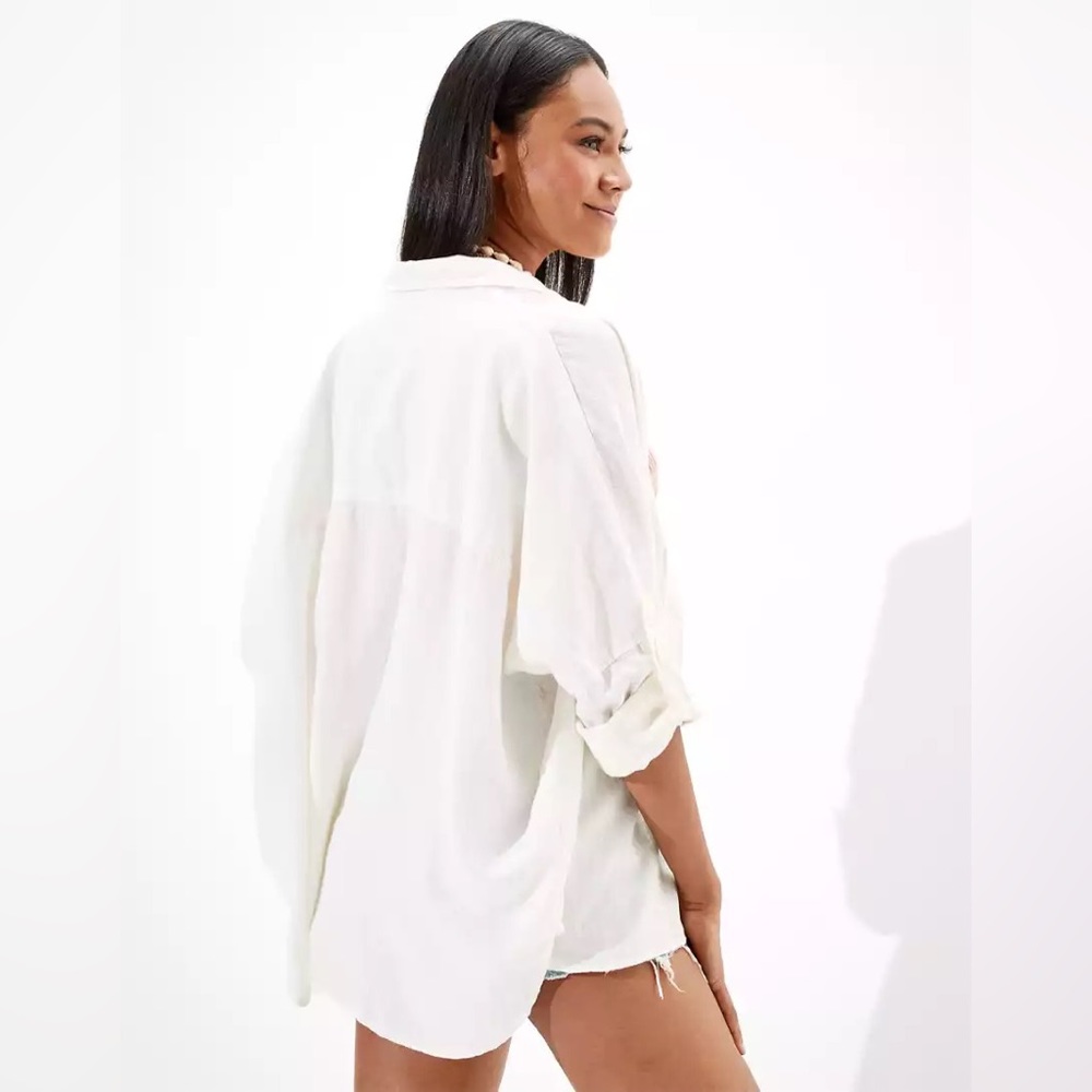 ❤️NWOT ⚡️ oversized button up beach shirt